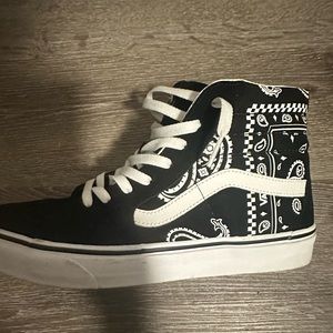 VANS Peace Paisley Sk8-Hi Shoes.